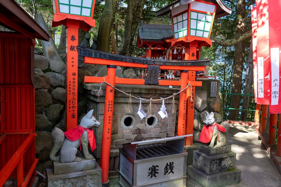 太鼓谷稲成神社_命婦社