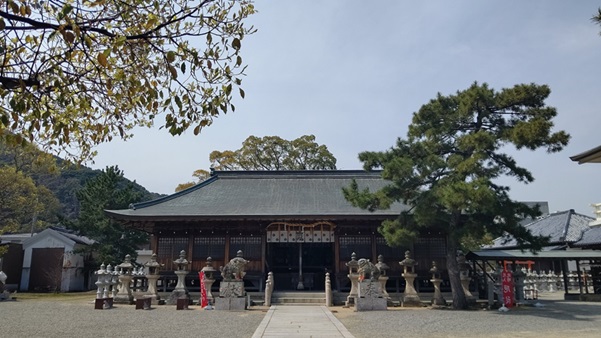 洲本八幡神社_社殿