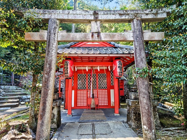 粟田神社_北向稲荷神社