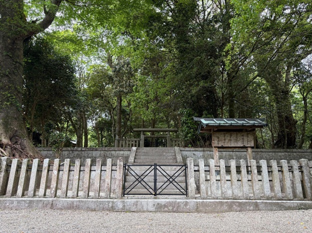 新田神社_可愛山陵