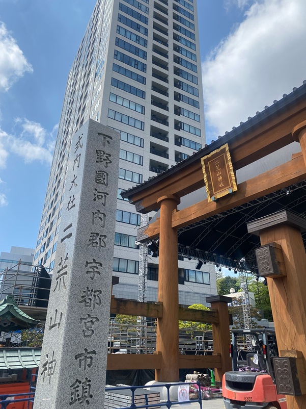 宇都宮二荒山神社_鳥居広場