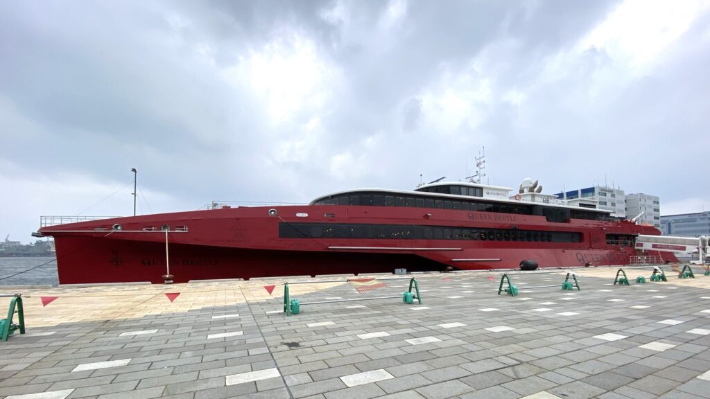 宗像大社沖津宮_クイーンビートル