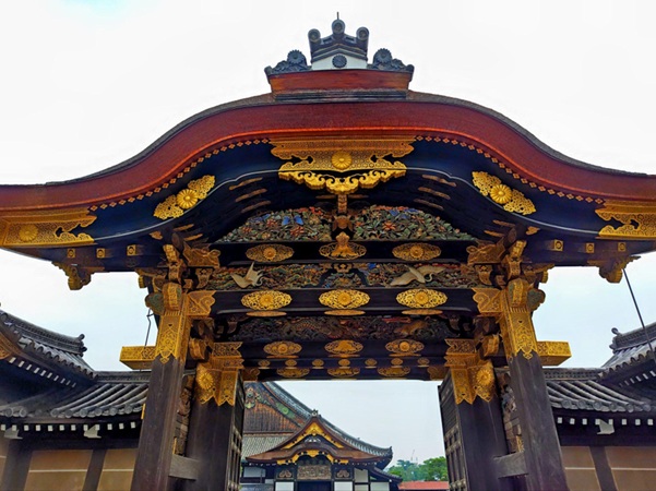 二条城_唐門