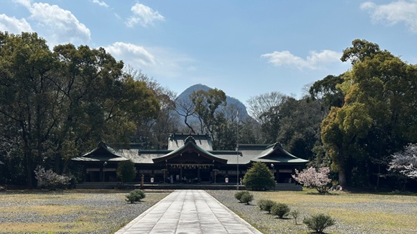 讃岐宮_境内