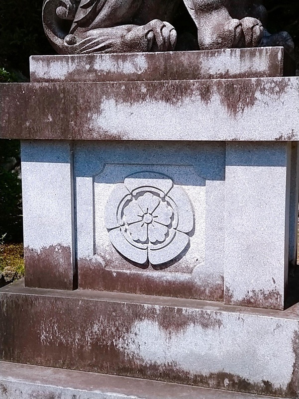 建勲神社_狛犬台座