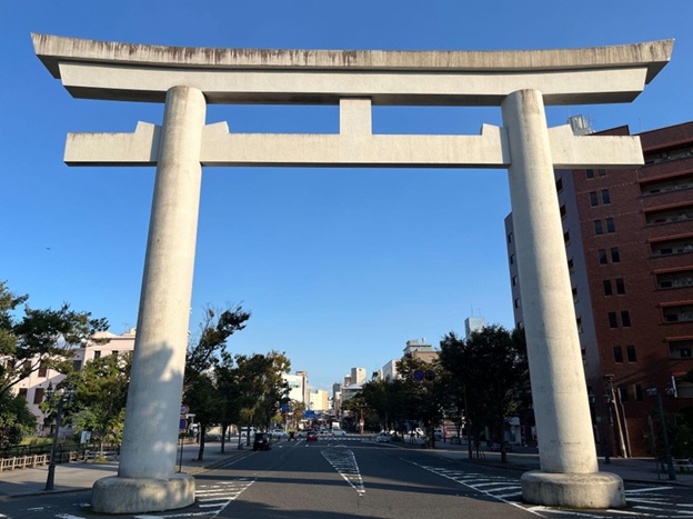 照国神社_大鳥居