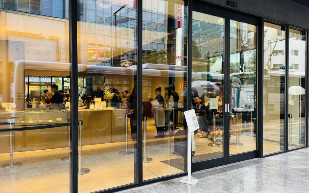 警固神社_ブルーボトルコーヒー