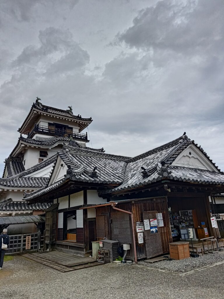 高知城_天守_本丸御殿