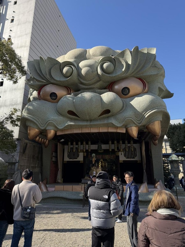 難波八坂神社_獅子殿