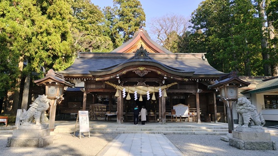 白山比咩神社_社殿