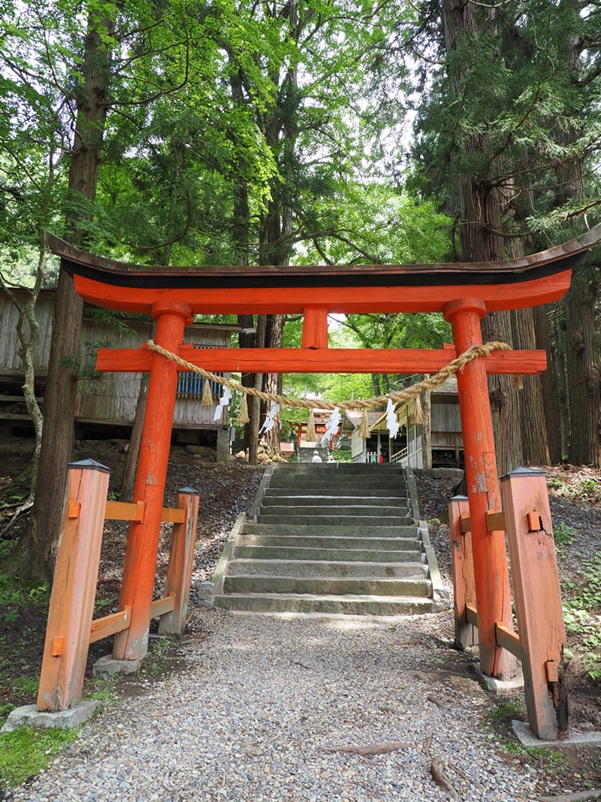 丹内山神社_参道