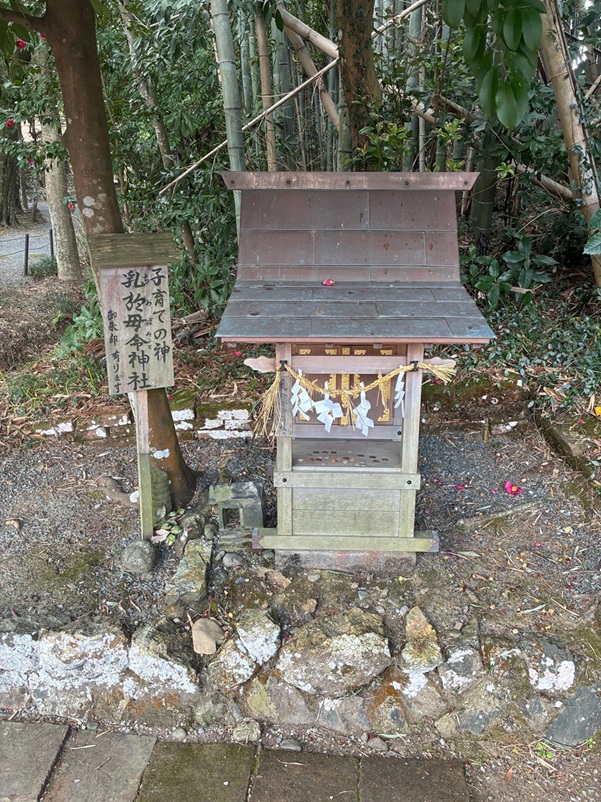 蜂前神社_知於母令