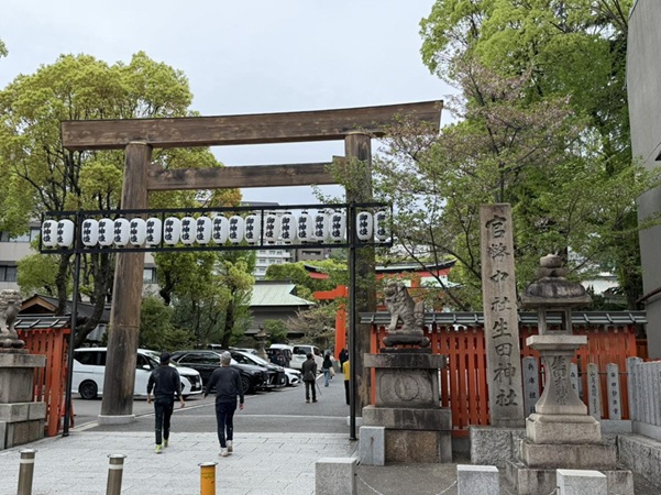 生田神社_鳥居