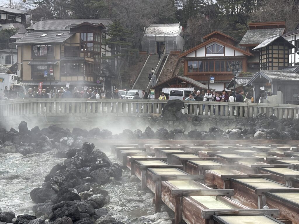 光泉寺_湯畑