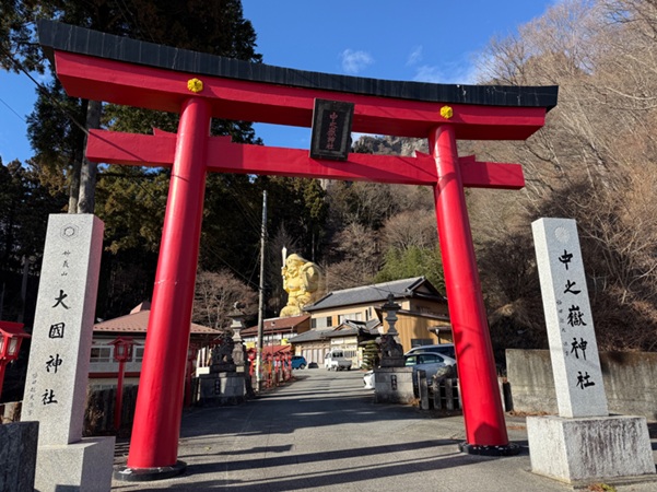 中之嶽神社_鳥居