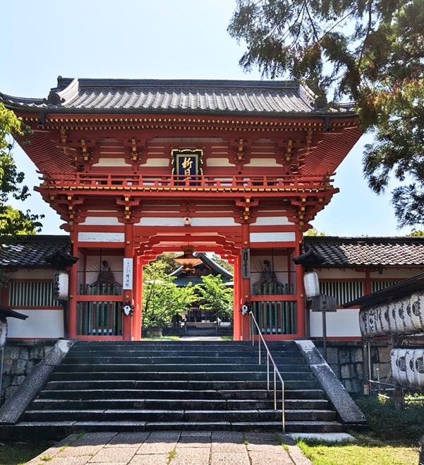 新日吉神宮_楼門