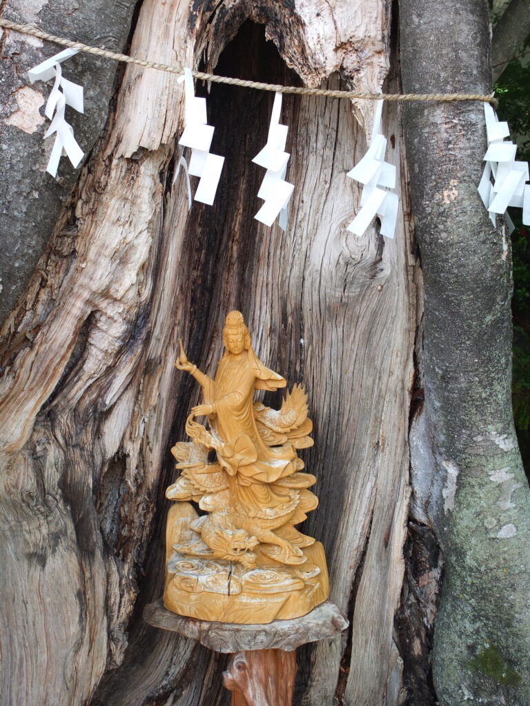 秩父今宮神社_龍上観音