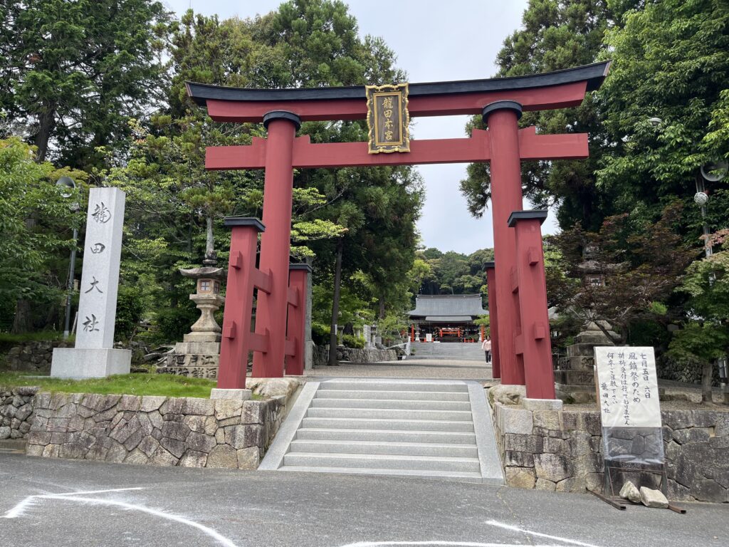龍田大社_鳥居