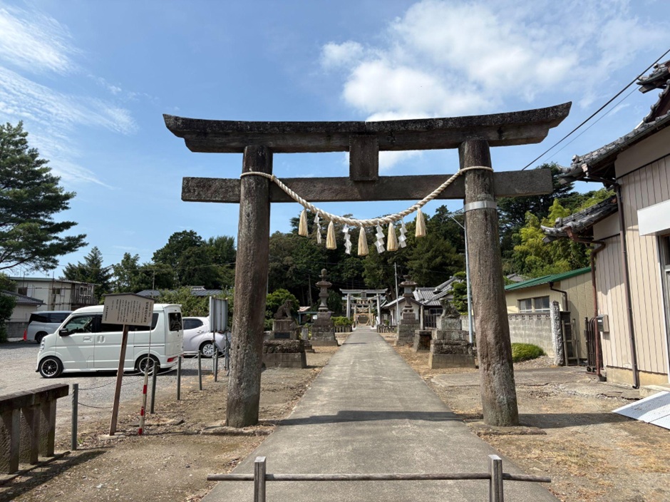 前玉神社_鳥居・参道